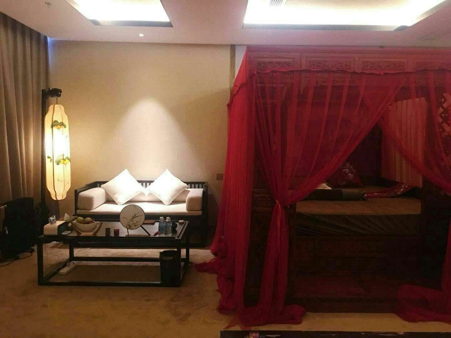 岳麓区哪里有*的店铺啊电话多少